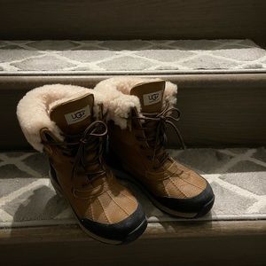 Women’s Ugg’s Boots